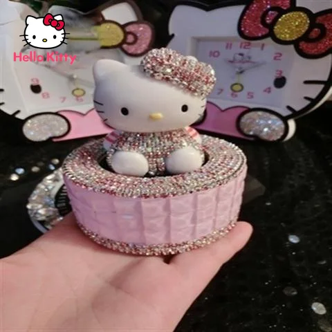

Hello Kitty Crystal Diamond Car Perfume Decoration Creative Cartoon Car Deodorization Decoration Car General