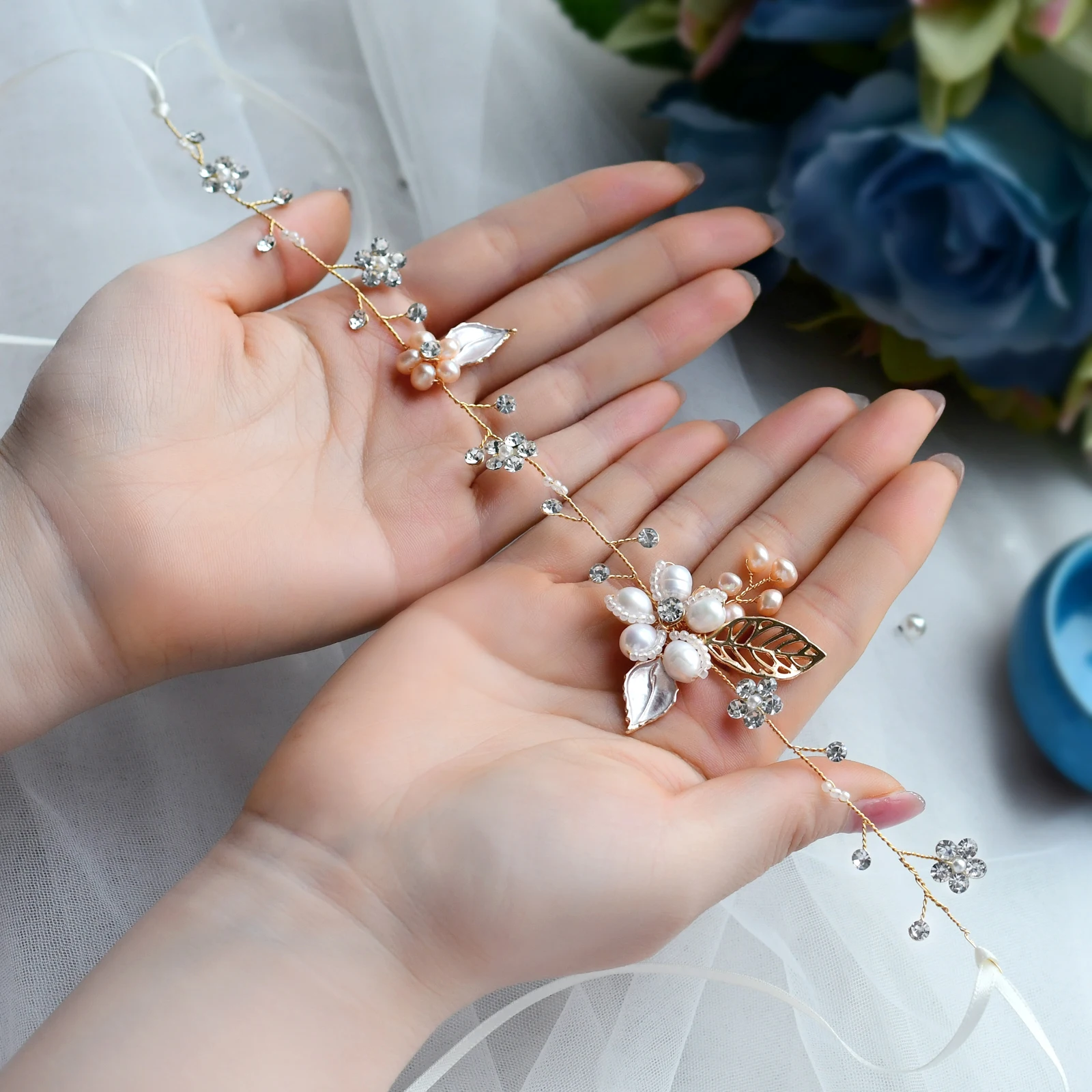 

TOPQUEEN HT01-G Elegant Leg Loop Wedding Garters Rhinestone Bridal Garter Fashion Sexy Garter Belt Legs Ring with Crystals