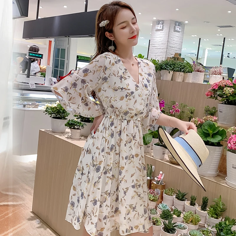 Платье женское шифоновое с запахом пикантное Клубное вечернее цветочным принтом