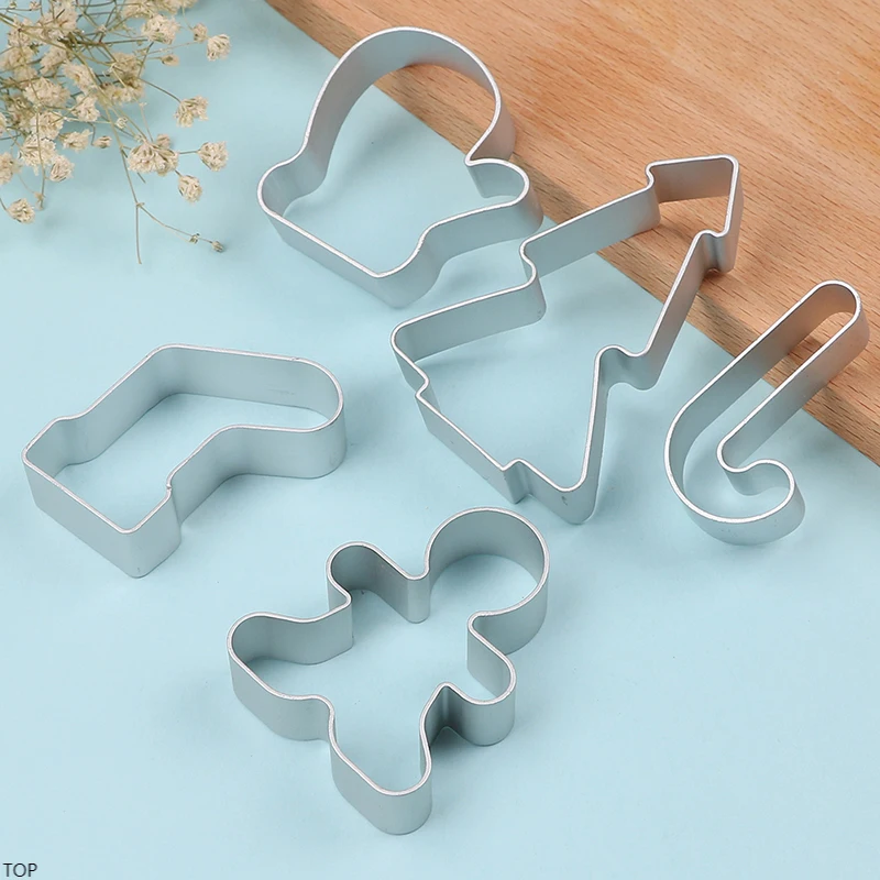 

5pcs/set Christmas Cookie Cutter Tools Aluminium Alloy Gingerbread Men Shaped Holiday Biscuit Mold Kitchen cake Decorating Tools