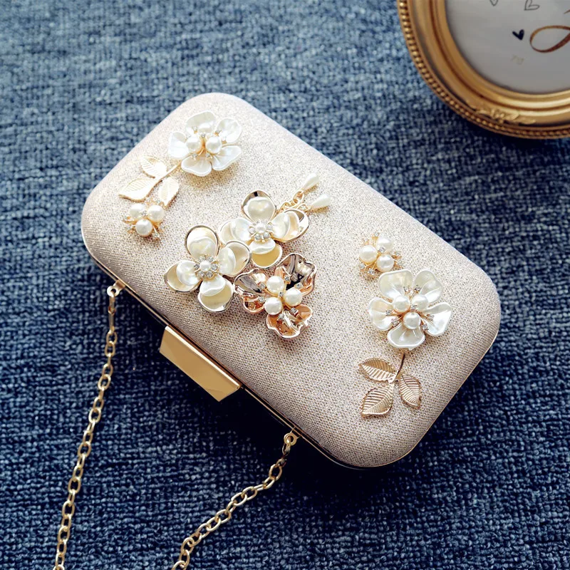 Pure color new women's bag pearl Handbag Hook open cover small square evening single shoulder oblique straddle | Багаж и сумки
