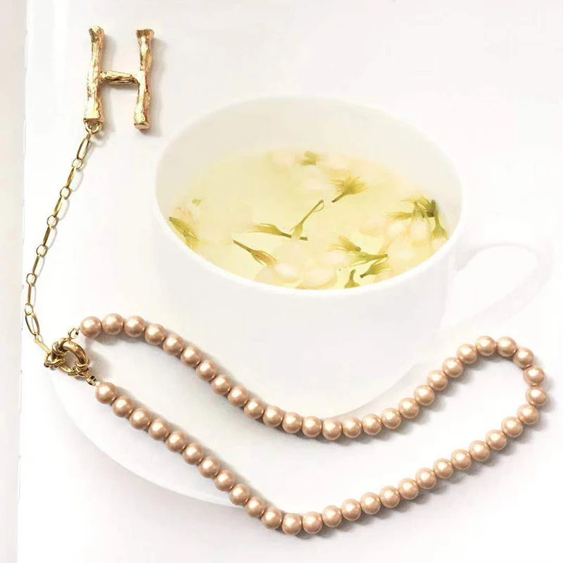 Ожерелье с подвеской в виде буквы цвет хаки натуральная и пресноводная