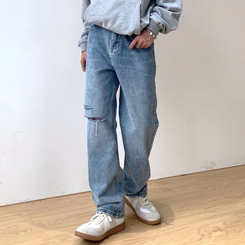 

Men's Wear 2021 Autumn New Hole Design Korean Streetwear Fashion Straight Light Blue Jeans Casual Denim Trousers For Male