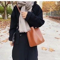 Vintage small bag womens new fashion versatile messenger bag single shoulder bucket bag in autumn and winter 2020