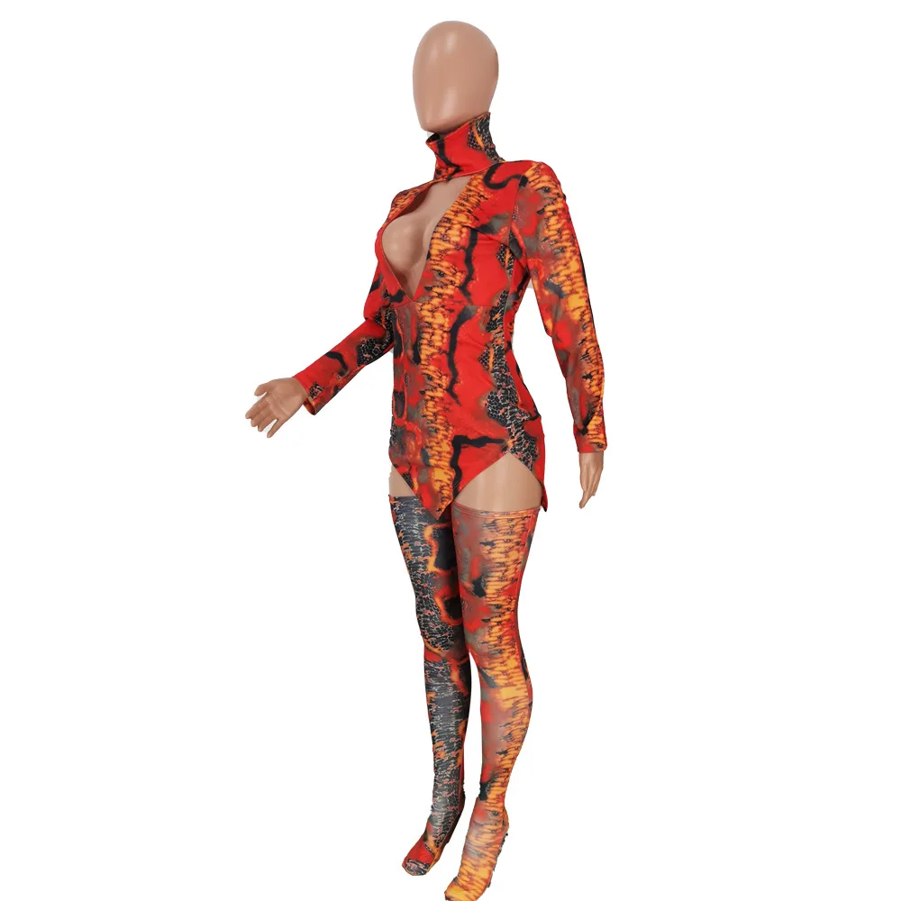 Женское платье со змеиным принтом элегантное облегающее вечернее с глубоким v