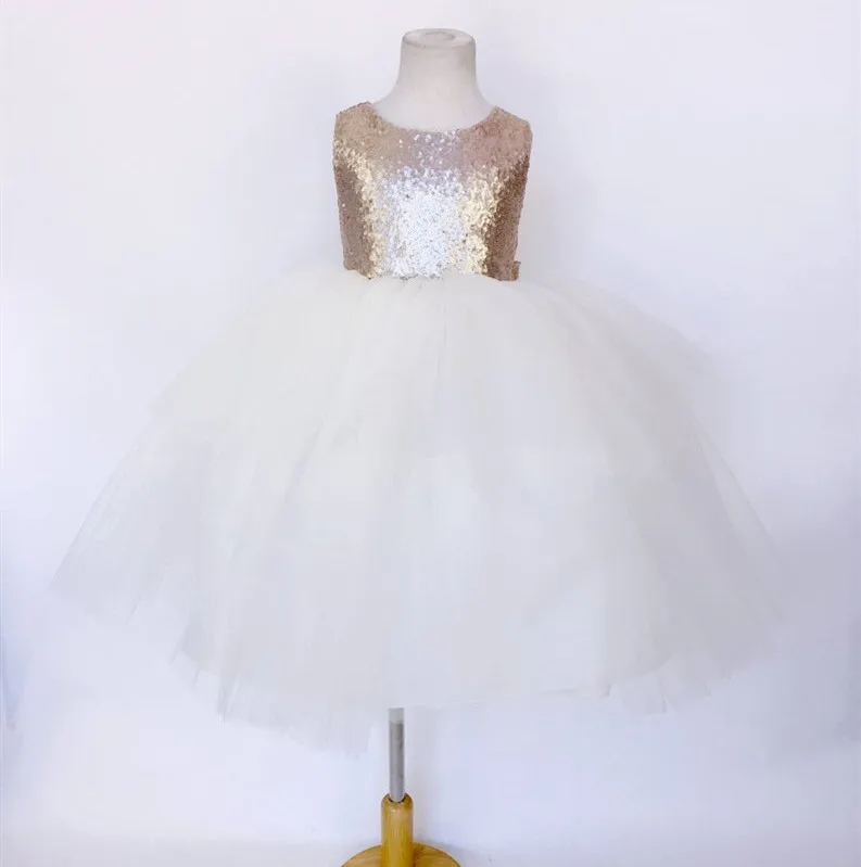 

Женское платье с цветочным рисунком, платья для маленьких девочек, платье для вечеринки в честь Дня Рождения с большим бантом на спине