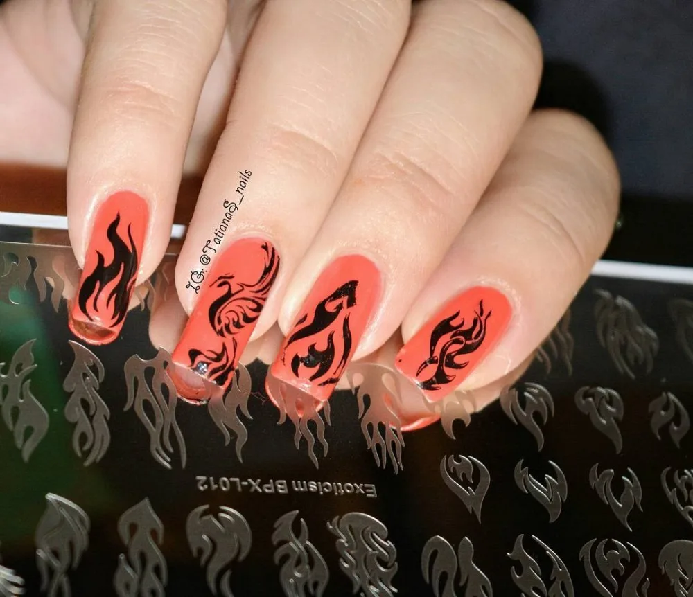 BORN PRETTY Fire пламя ногтей штамповки пластины Blaze-серия прямоугольный шаблон маникюрная пластина с изображениями для нейл-арта экзотический трафарет