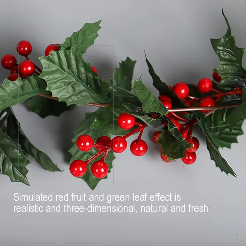 Для рождественской вечеринки моделирование листьев растений красных фруктов