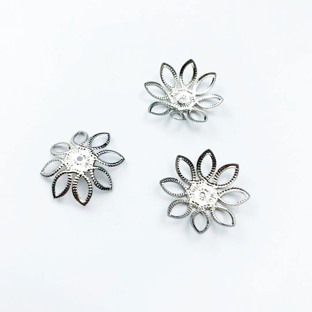 

30pcs 27mm bead caps Metal Flower Filigree Wraps Crafts Gift Decoration DIY Cosplay Bridal hair accessories Wholesale Charms