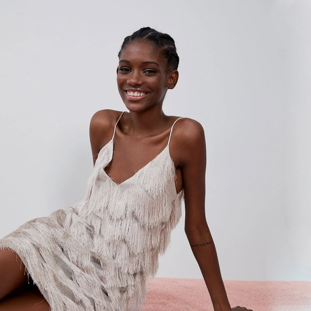 2019 осеннее женское платье с кисточками на подтяжках белое темпераментное