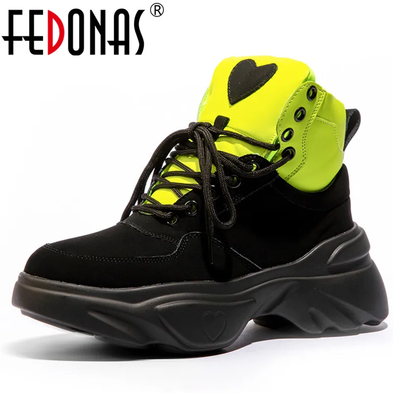 Женские кроссовки на плоской подошве FEDONAS вечерние из натуральной кожи в стиле