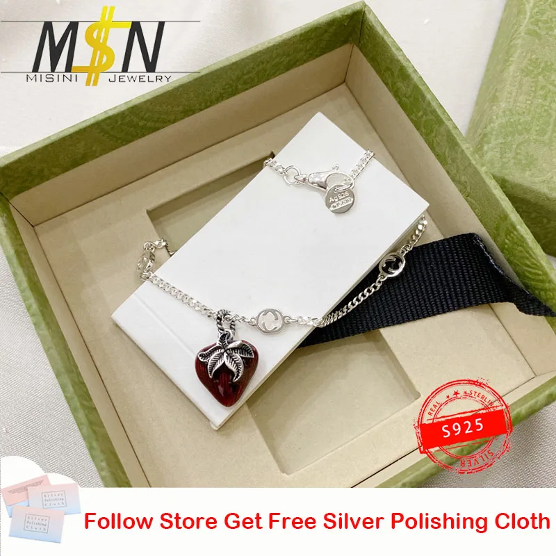 

High Quality Sterling Silver S925 Strawberry Pendant Bracelet With Minimal Style Is a Luxury Jewelry Gift For Women With Logo