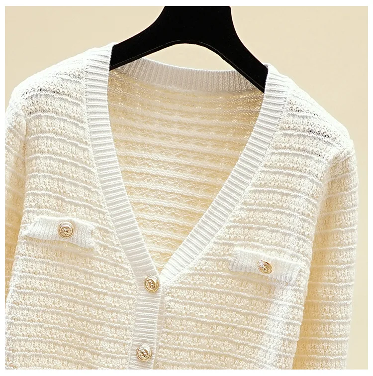

Women Elegant Sweater striped Cardigans Retro Vintage Knit Jackets Black White Plaid Long Cardigans Loose Tops Winter Jacket