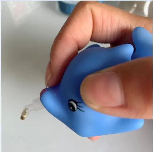 1 шт. 5D DIY инструмент для алмазной живописи с мультяшным животным дораэмоном Алмазная ручка для рисования Стразы инструмент для вышивания - Цвет: Фиолетовый