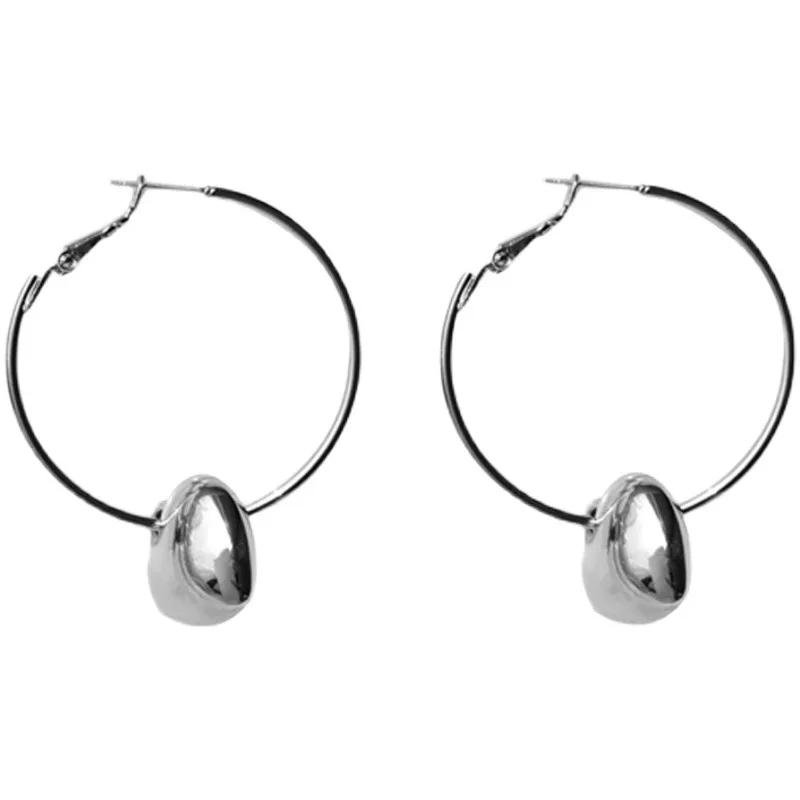 

CH-758 S925 Silver Needle European and American Exaggerated Metal Wind Love Earrings Simple Personality Net Red Earrings