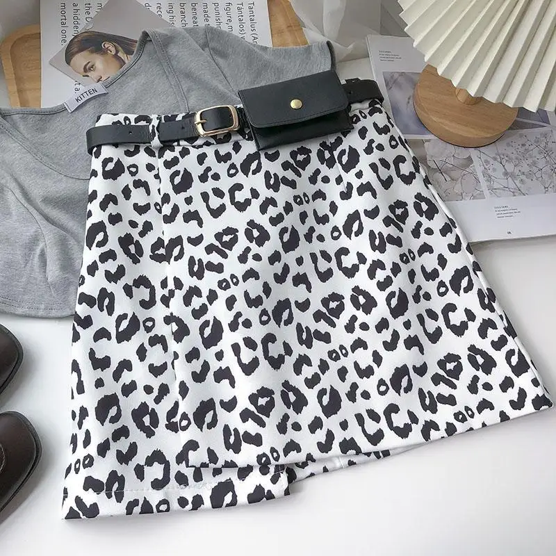

2021 Summer New Korean Version of Fashion Leopard Print Bag Hip A Word Short Skirt Women High Waist Thin Skirt with Belt