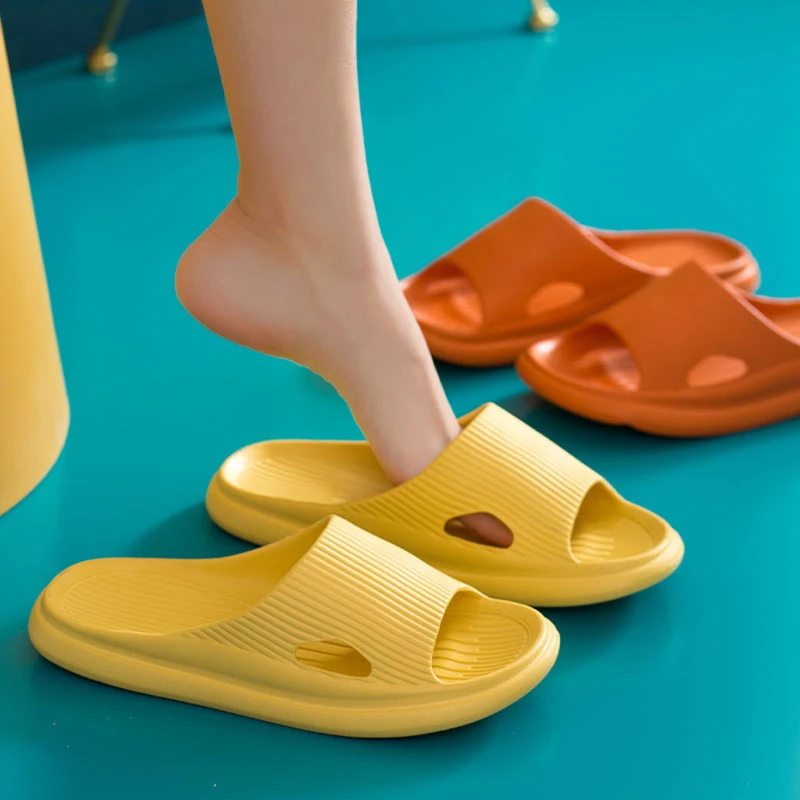 

Soft EVA Anti-slip Shoes Fashion Thick Platform Women Men Slipper Indoor Bathroom Slipper Home Floor Slides Ladies Summer Shoes