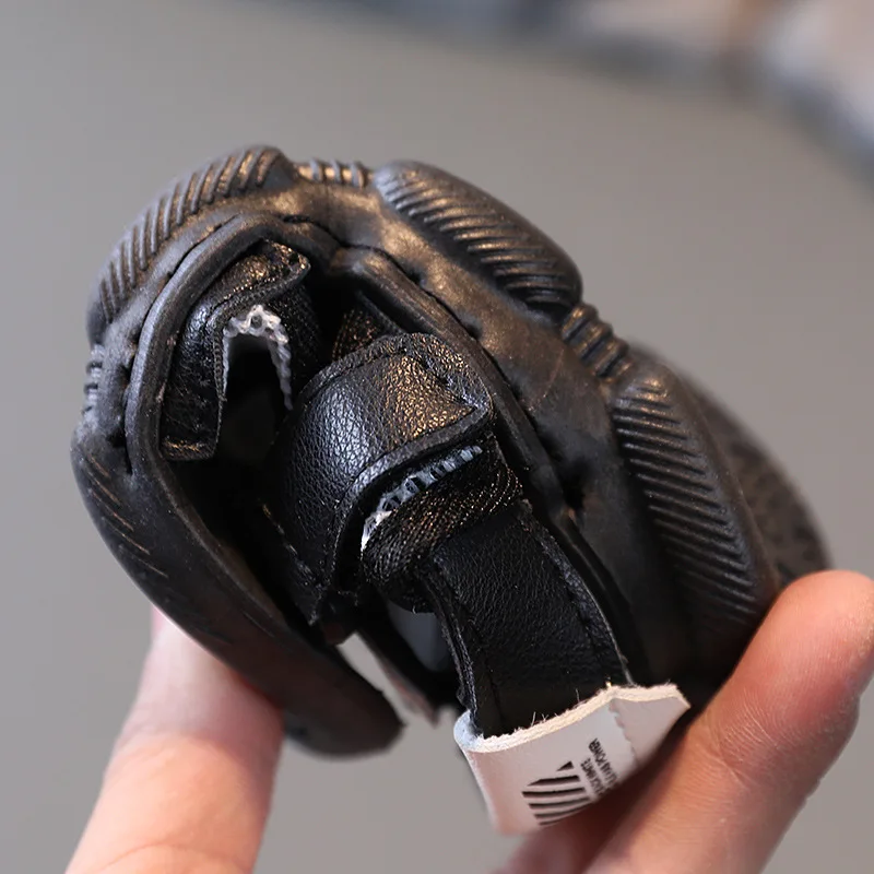 

2021 Summer New Children's Shoes Baby Sandals Waterproof Stitching Soft Bottom Beach Shoes Boys Non-Slip Light Bottom Casual