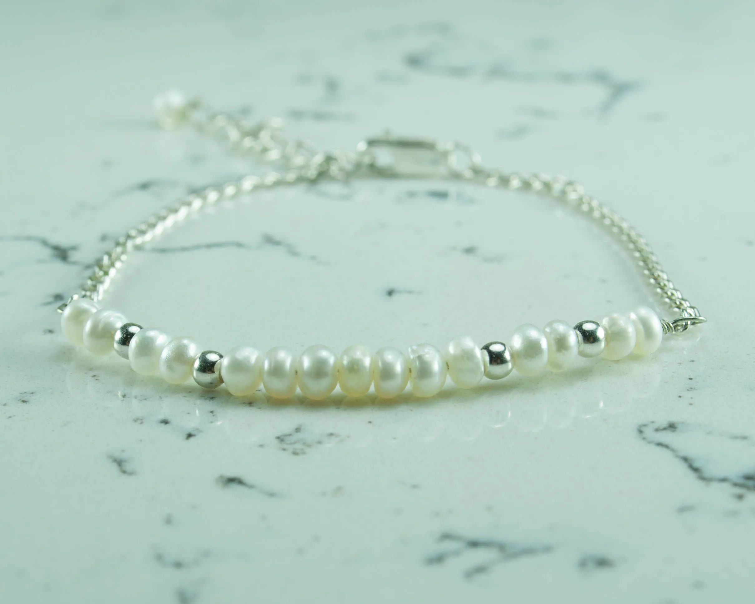 

Pearl Silver Chain Bracelet, White Gemstone Bead Sterling Silver Jewelry for Women, June Birthstone Bracelet, handMade in TURKEY