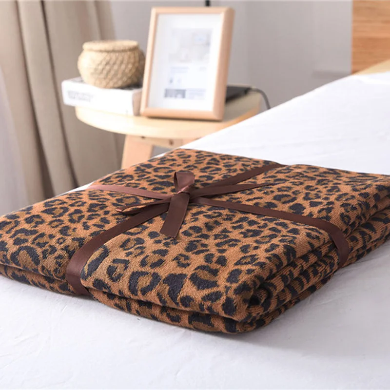 

Вязаное одеяло с леопардовым принтом, теплое шерстяное одеяло, всесезонное дизайнерское мягкое вязаное крючком шаль для кровати, дивана