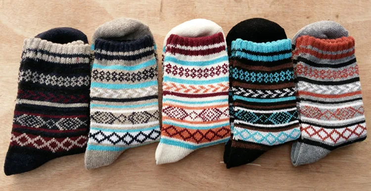 

5 Pairs Womens Wool Socks Thick Knit Vintage Winter Warm Cozy Crew Socks Gifts