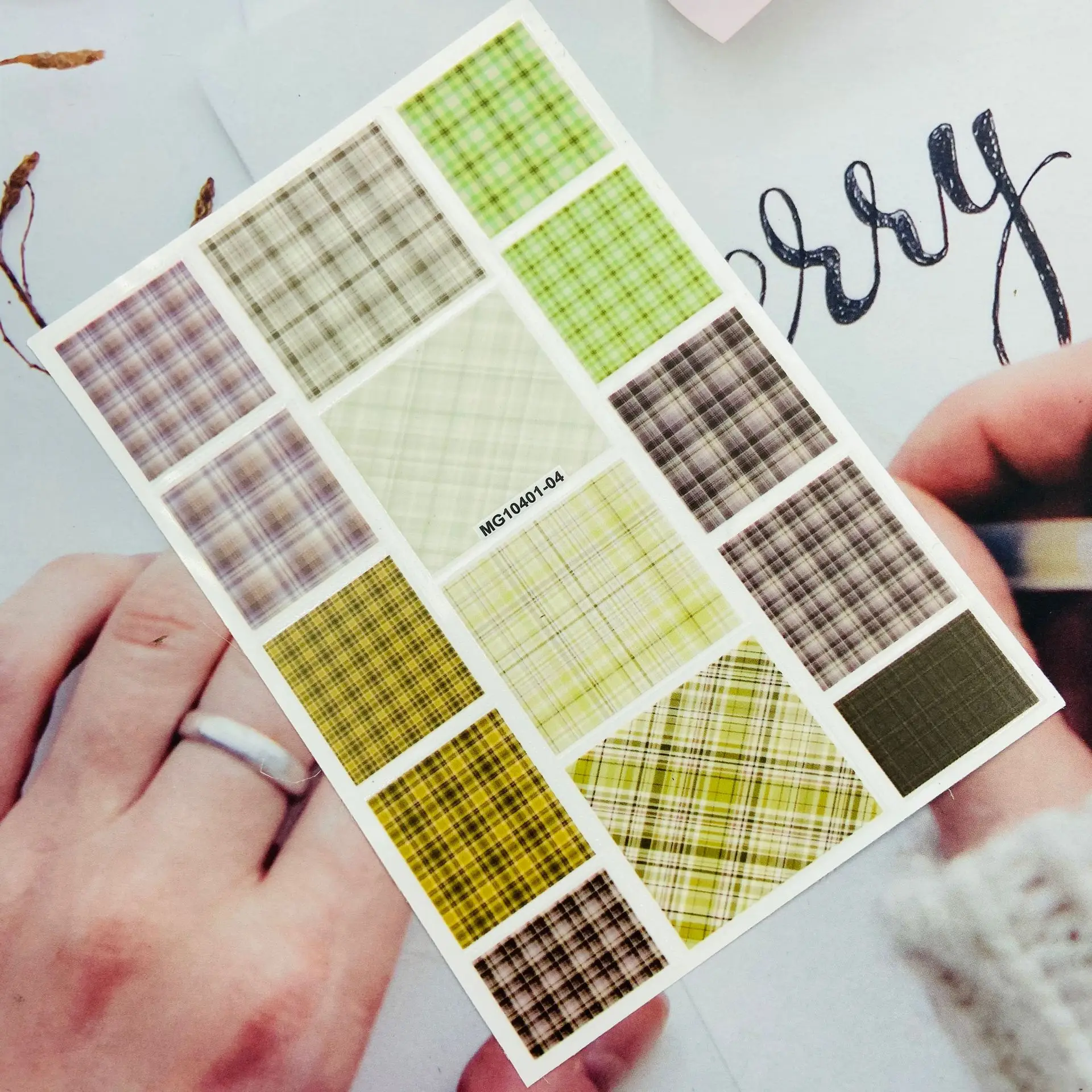 

1pcs New Diy Plaid Nail Art Stickers Thin Adhesive Nail Art Stickers As Picture Show Pattern Series Nail Art Sticker