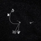 Серьги-гвоздики с изображением красивой бабочки и холодного ветра