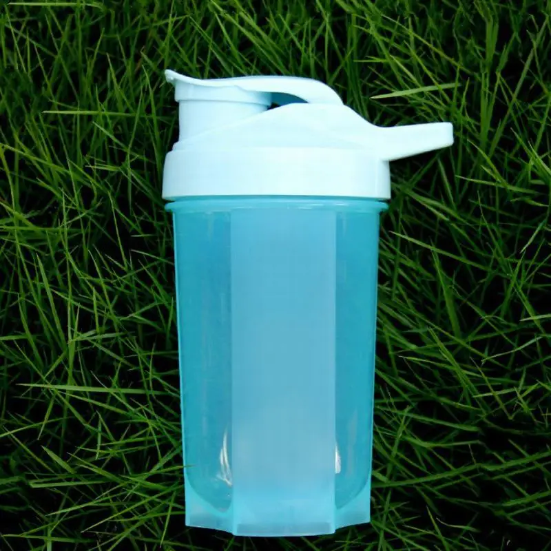 Шейкер пластиковый спортивный с толстой ручкой 500 мл | Дом и сад
