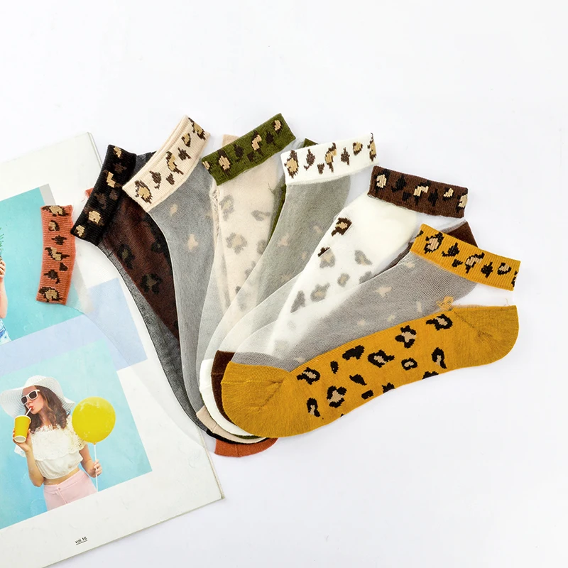 

Hyrax Zijden Sokken 5 Pairs Bloem Sokken Kat Os Vrouwen Borduren Crew Katoenen Kleurrijke Dunne Huid Vlinder Rose Vrouwen Sokken