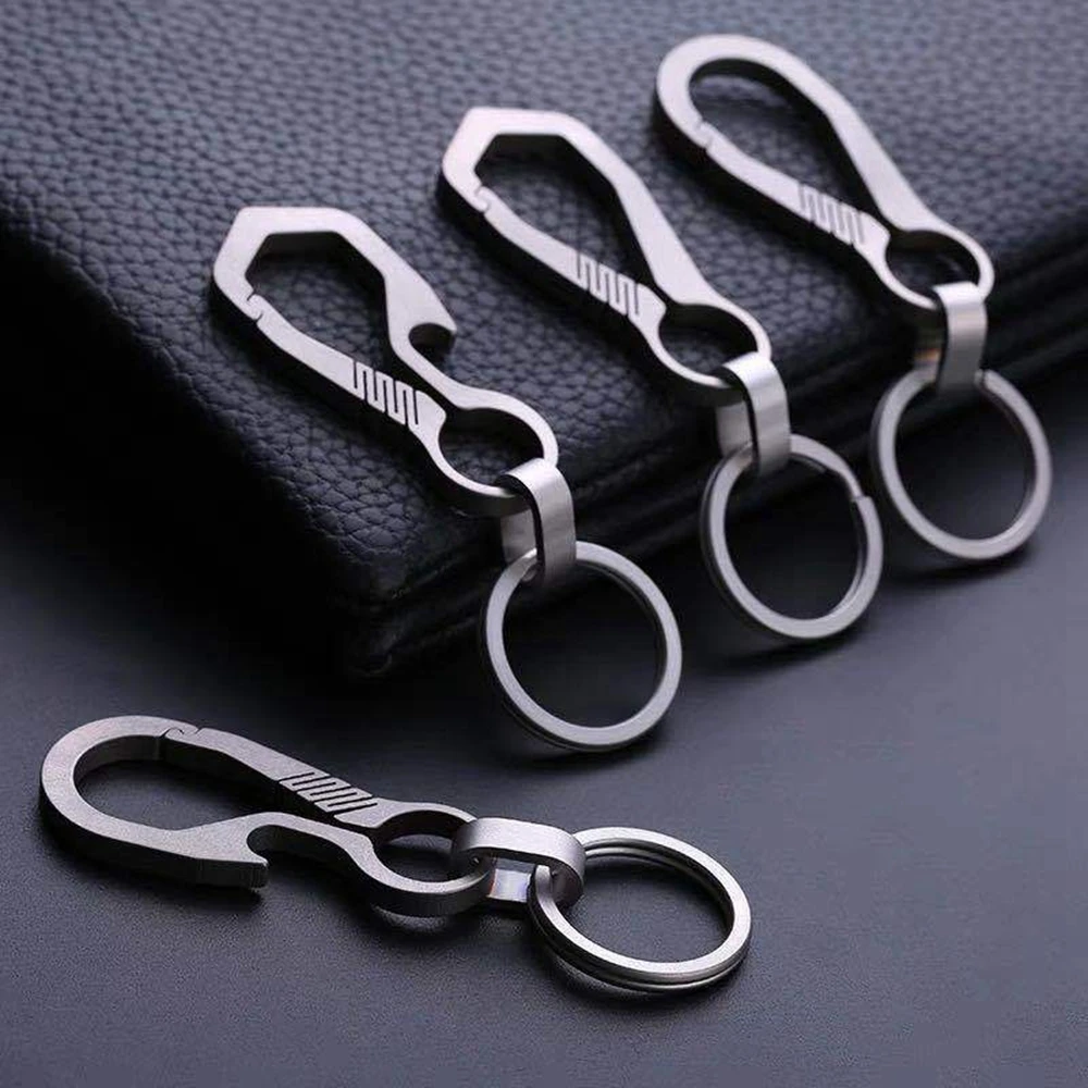 

Luxury Lettering High-Quality Real Titanium Men Keychains Jewelry Holders Keychain EDC Key Rings