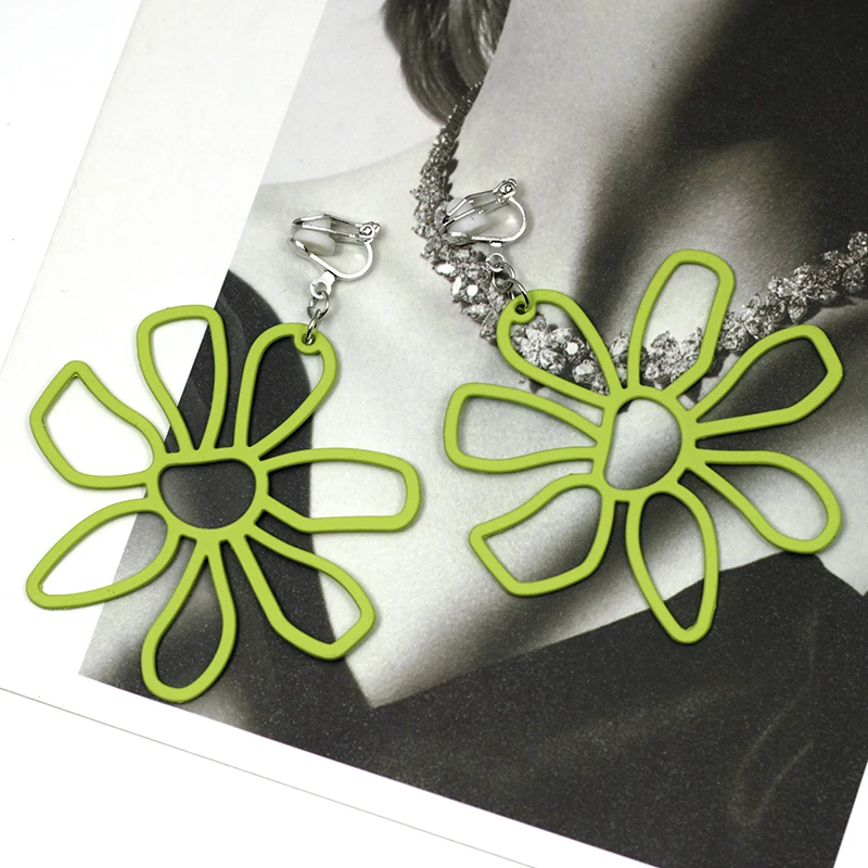 Серьги клипсы с авокадо и зелеными цветами серьги без отверстий романтичные