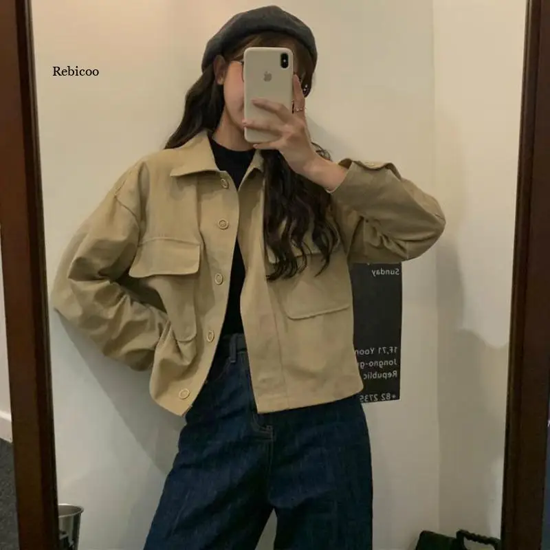 

Coats & Jackets