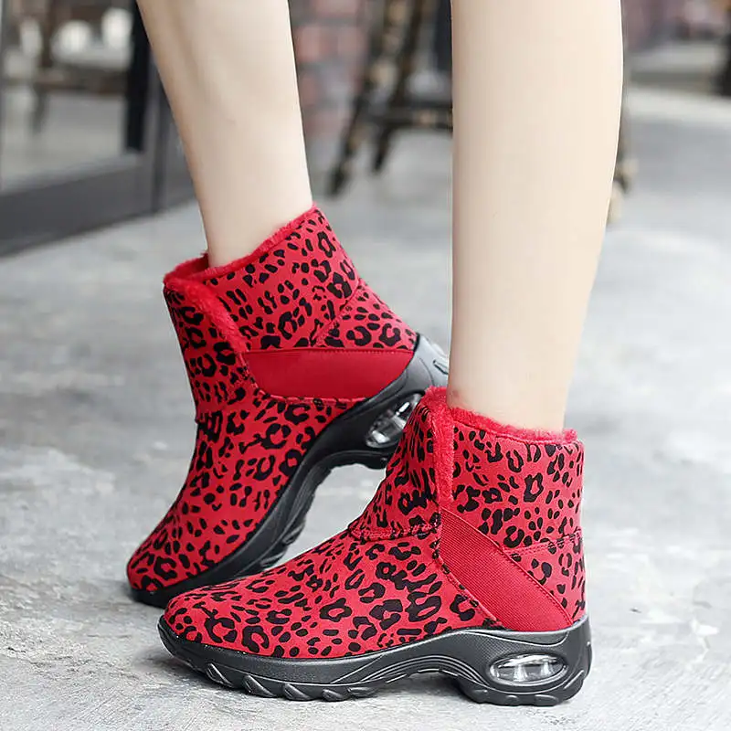 

Light Sneakers Sport Solid Color Running Girl Shock Absorption Platform Sports Shoes Thick Bottomed Sneakers Woman Brand Tennis