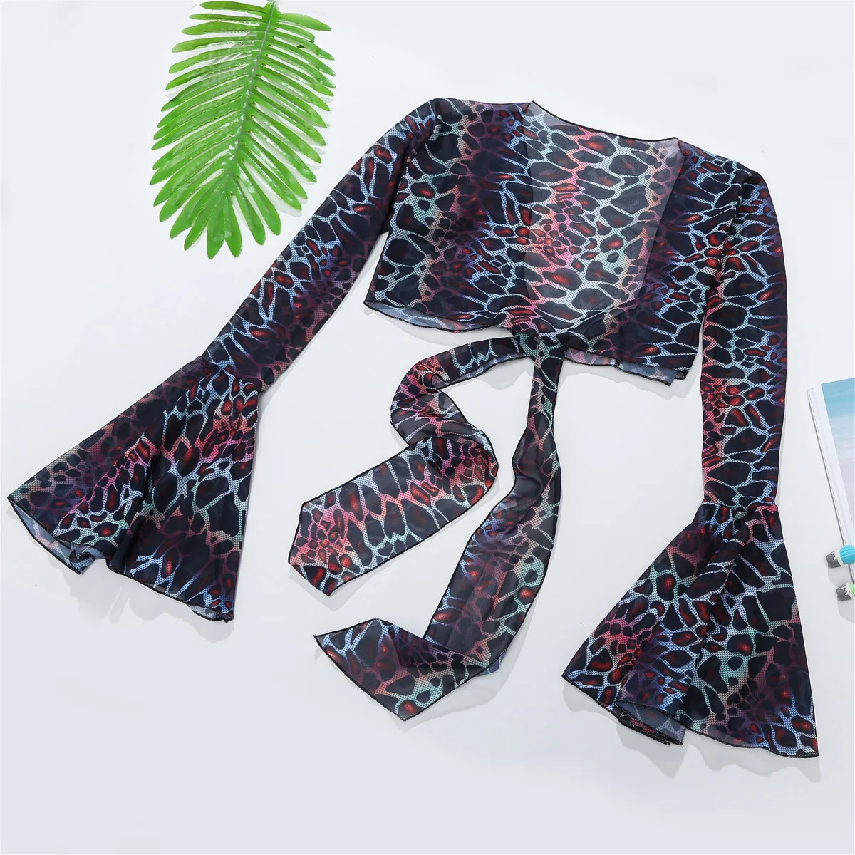 

BONJEAN Leopard Swimsuit for Women 2021 Summer Beachwear Three Pieces Swimwear Lace-Up Bathing Suit Ladies Bikinis Set BJ3623