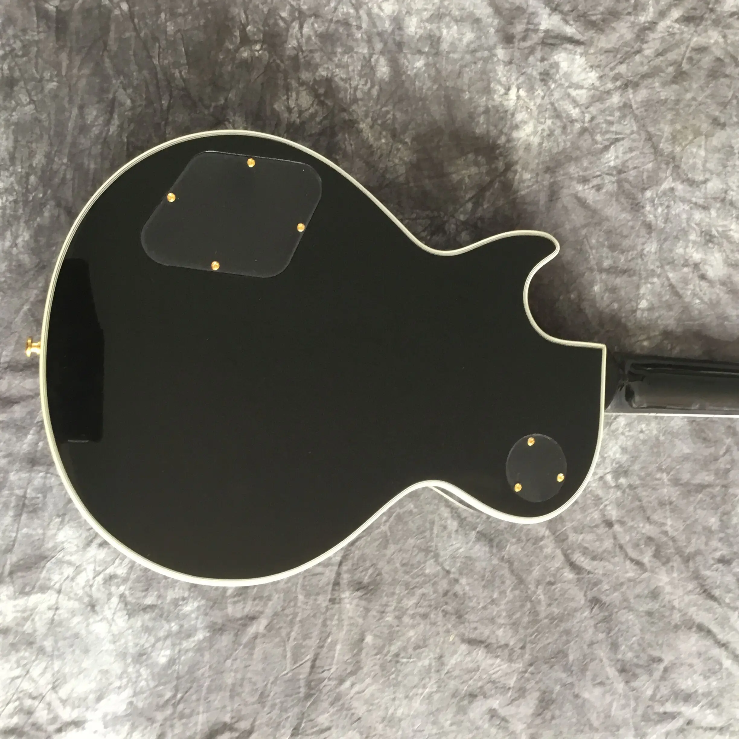 

Electric guitar, custom electric guitar, small eye bridge, frets binding.