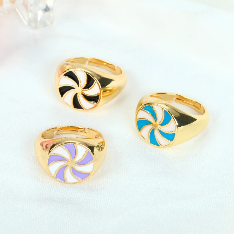

Daihe Popular Enamel 18K Gold Ring Flowers Women Smile Lucky Colorful Adjustable Copper Rings Women Engagement Jewelry Gift 2021