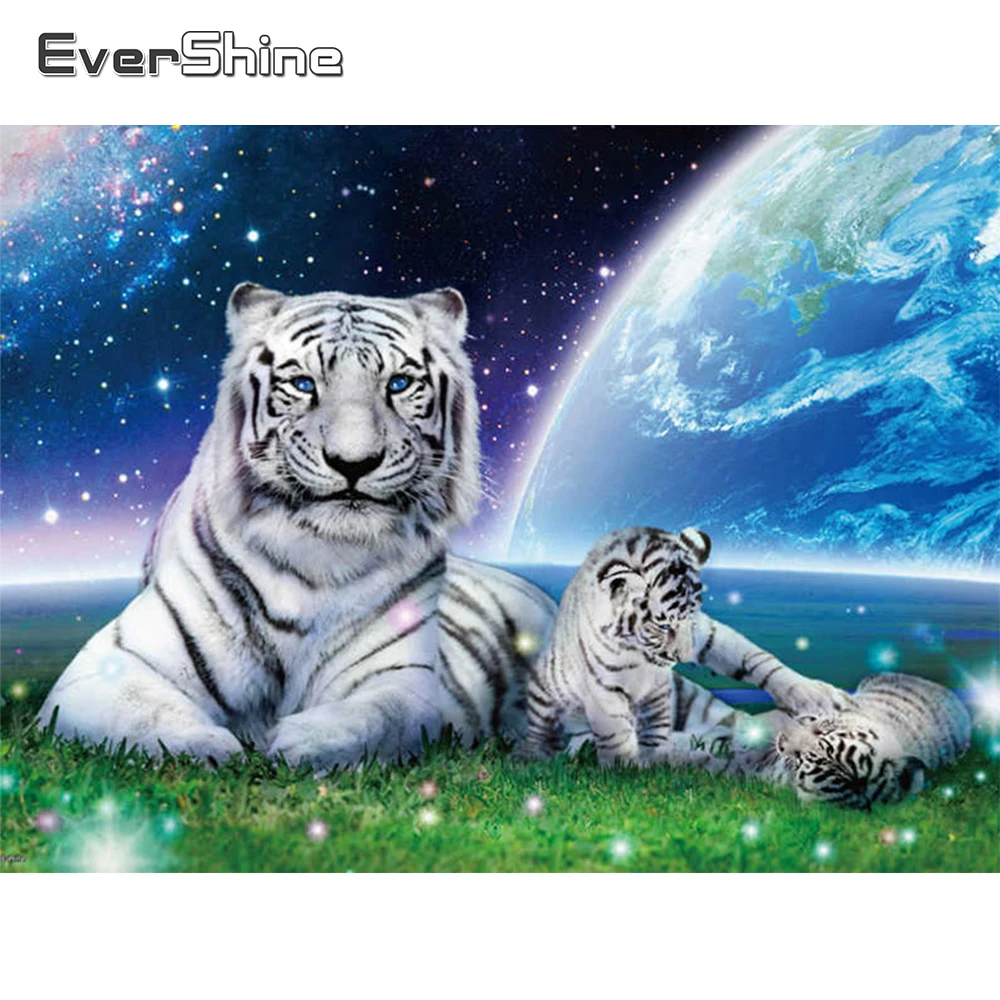 

EverShine 5D DIY Diamond Painting Tiger Picture Of Rhinestones Diamond Embroidery Earth Needlework Mosaic Animal Beaded Wall Art