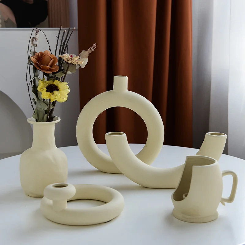 

Ins Nordic ceramic vase decoration for home handicraft vegetarian ornaments dired pottery vase art room be party deco