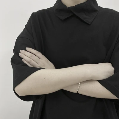 2020 new jacket summer thin t-shirt women loose collar design sense short-sleeved shirt