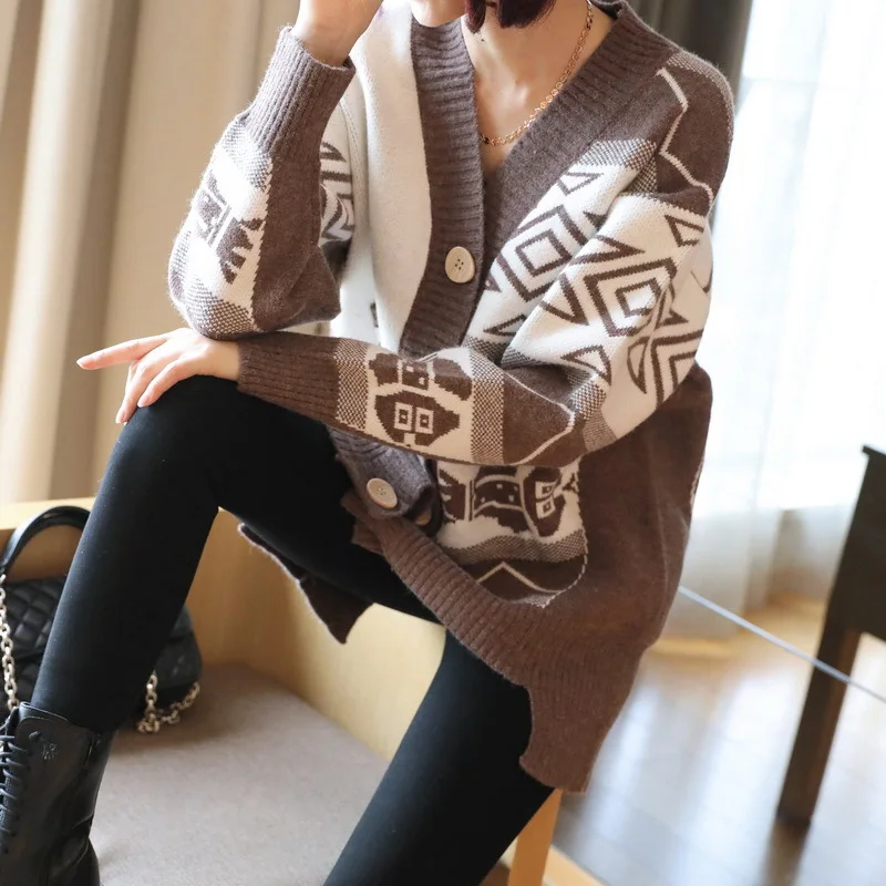 

TVVOVVIN Medium-length Knitted Cardigan Women's Winter Thickened Long Sleeve Single Breasted V-neck Loose Sweater F095