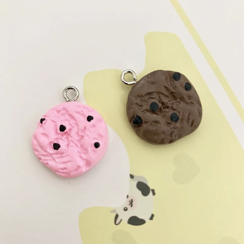 

19mm Resin Simulation Cookies Biscuit Food Pendant DIY Accessories Charms Handmade Necklace Keychains Earrings 50PCS