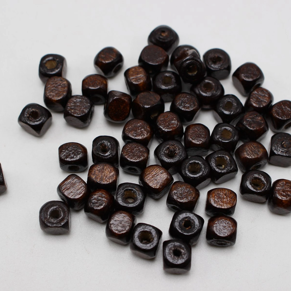 

500 Brown 5mm Cube Wood Beads~Wooden wb12-1