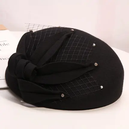 Fibonacci New Fashion Women Beret Fedoras Floral Wool Felt Hat Pearl Mesh Dinner Party Autumn Winter Hats Cap - Color: Black