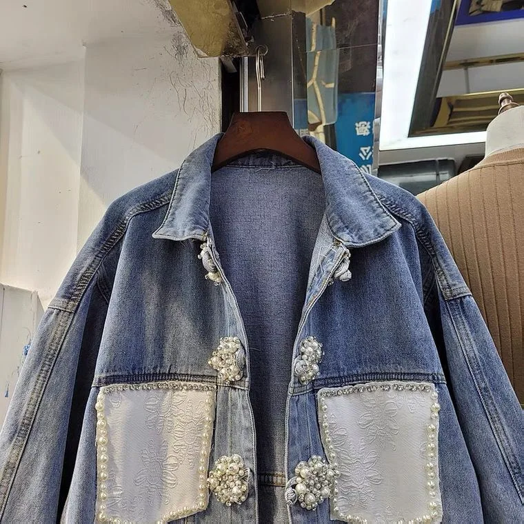 

European Denim Women's Spring 2021 New Beaded Disc Buckle Design Coat Temperament Fashion Cardigan Jacket
