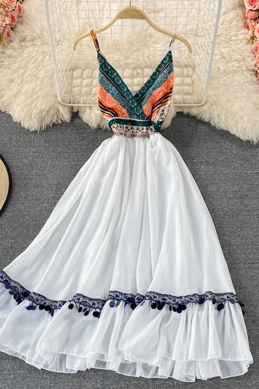 

Bohemian Vintage Print spaghetti strap dress 2021 new summer women's sexy off shoulder sequins decorative sleeveless dress