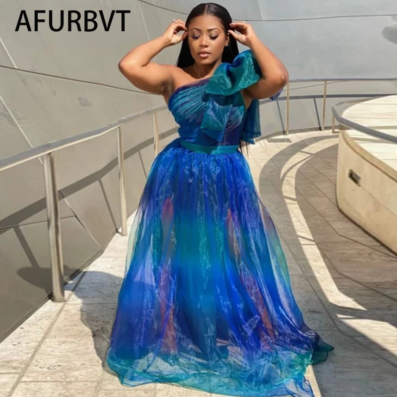 Милое бальное платье из тюля градиентного синего цвета с бантом для дня рождения