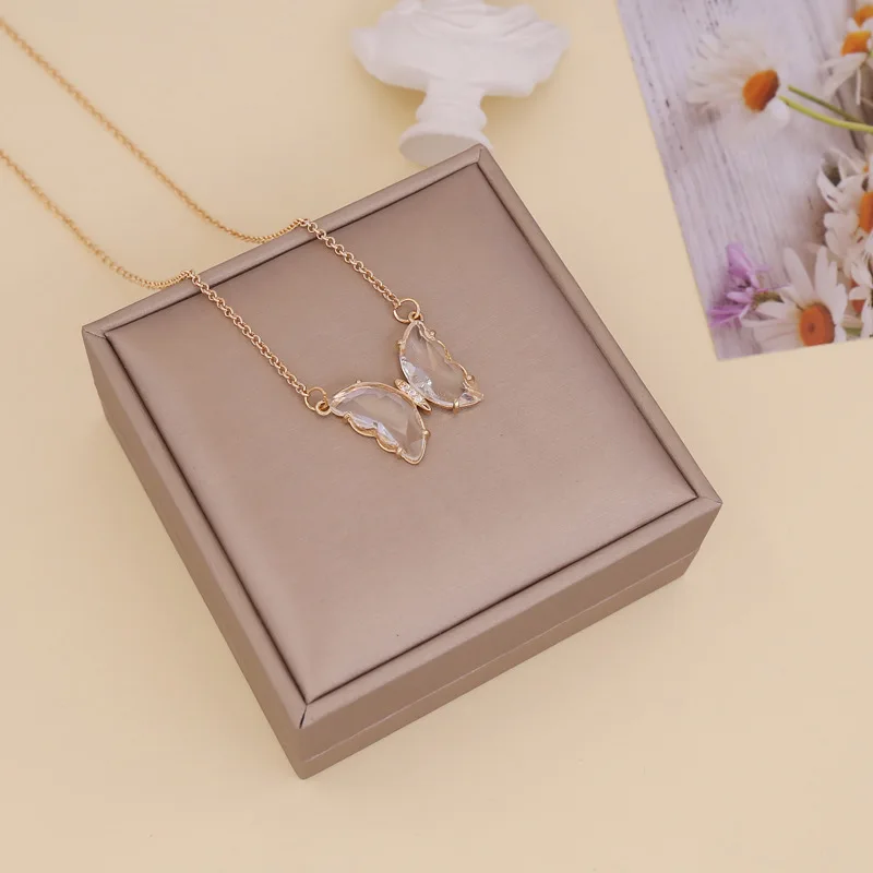 

Multicolor Glass Butterfly Necklace Women, Creative and Versatile Clavicle Chain Personalized Necklace New Necklace 2020