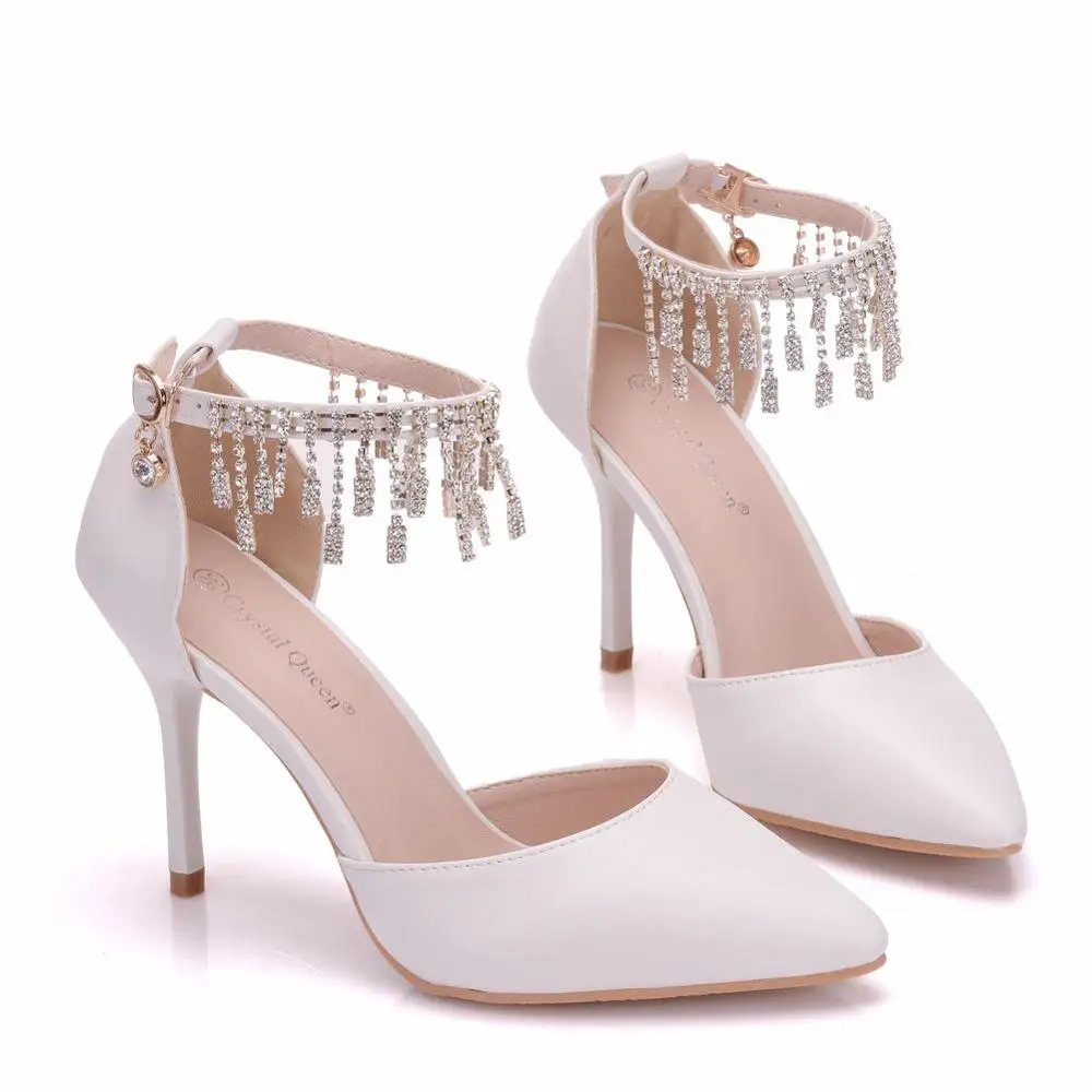 Женские свадебные туфли на высоком каблуке белые лодочки с кисточками и