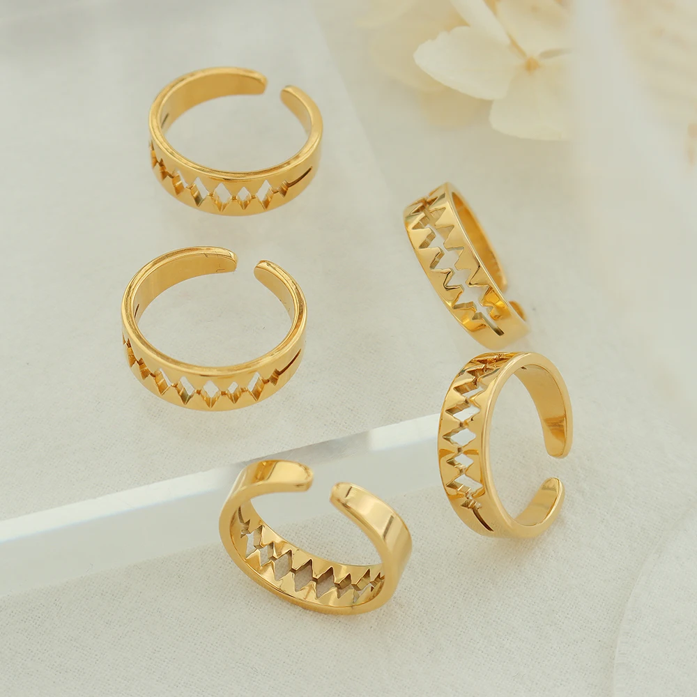 

Women Fashion Finger Rings Jewelry Stainless Steel Minimalist Tooth Shaped Hollow Out Ring Silver Gold Color Ring for Women