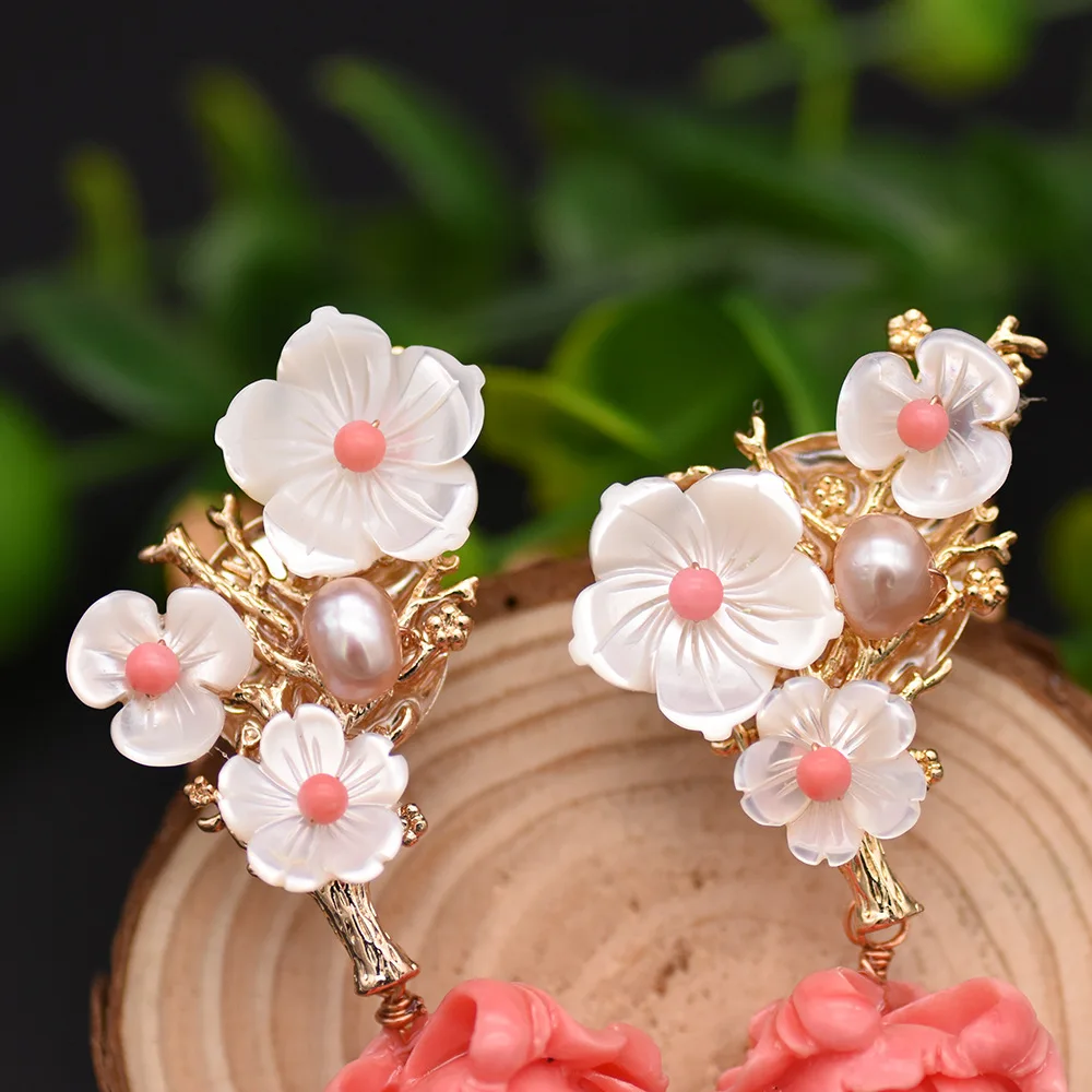 

Handmade Natural Fresh Water White Pearl Dangle Earrings For Women Pink Coral Flower Earrings Luxury Fine Jewelry Accessories